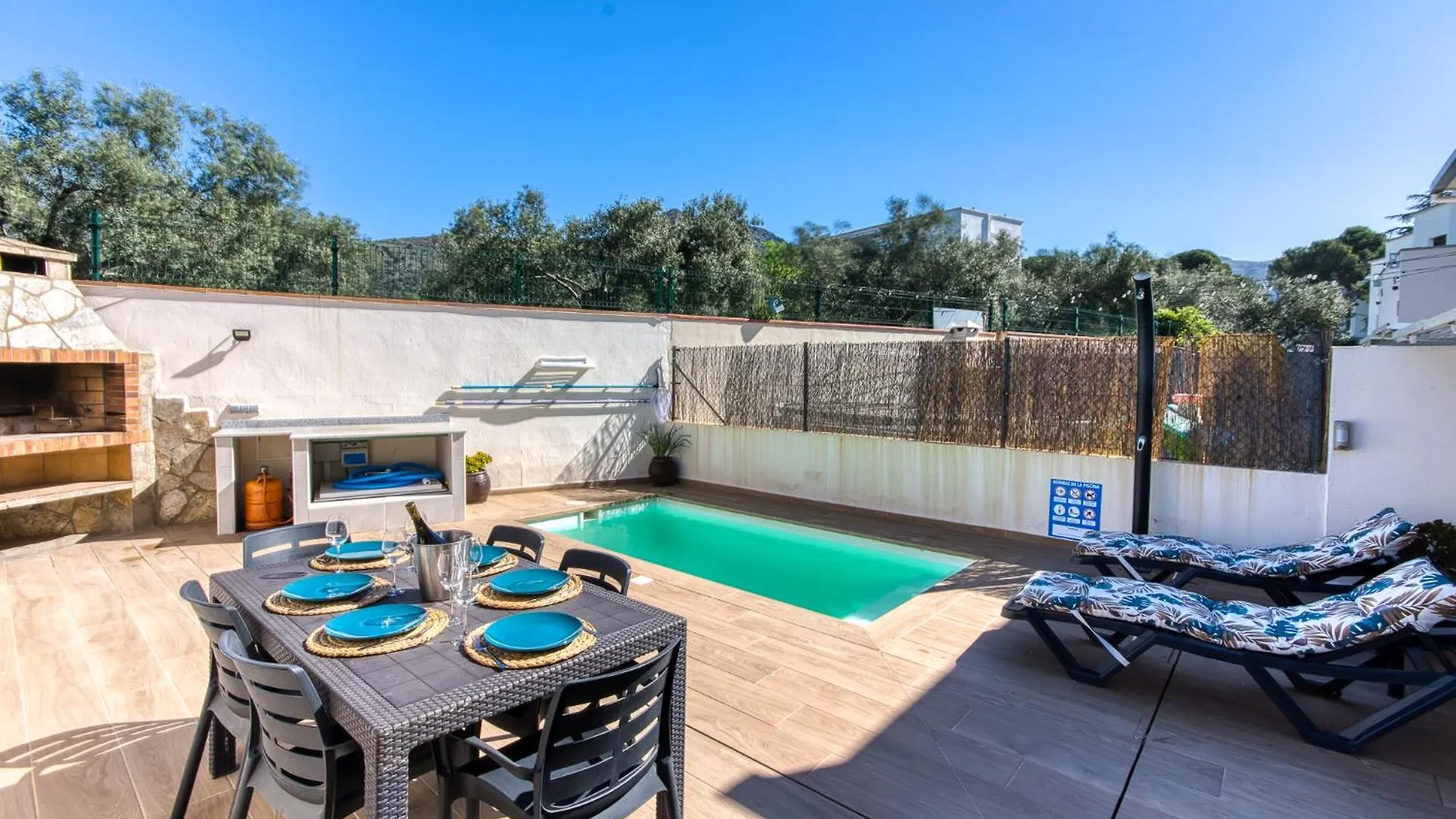 Villa Casa Praga à Roses Hébergement de vacances